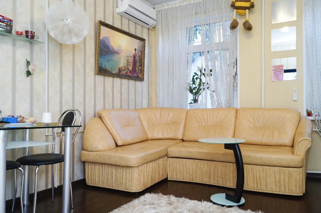 Apartment Akropol On Suvorova Street Rostov-on-Don Ngoại thất bức ảnh